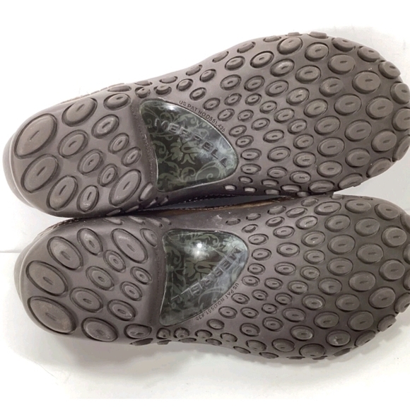 Merrell Women's Chocolate Brown Suede Loafers - Picture 6 of 8